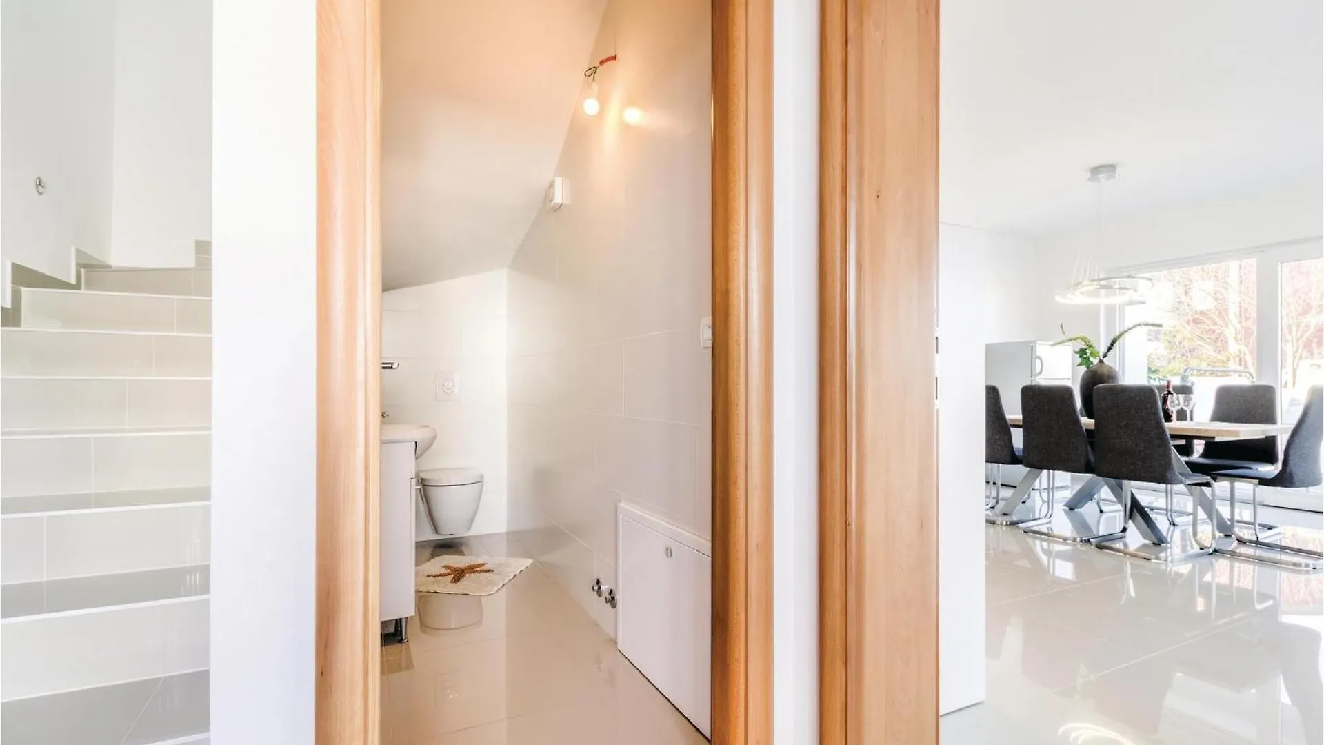 別荘 Awesome Home In Volme With Outdoor Swimming Pool ポメル クロアチア